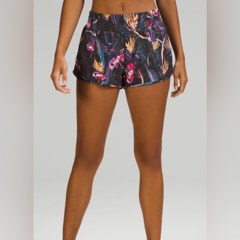 Lululemon, Hotty Hot HR Short 2.5" *Lined, Color: Veiled Floral Black Mu, Sz: 10